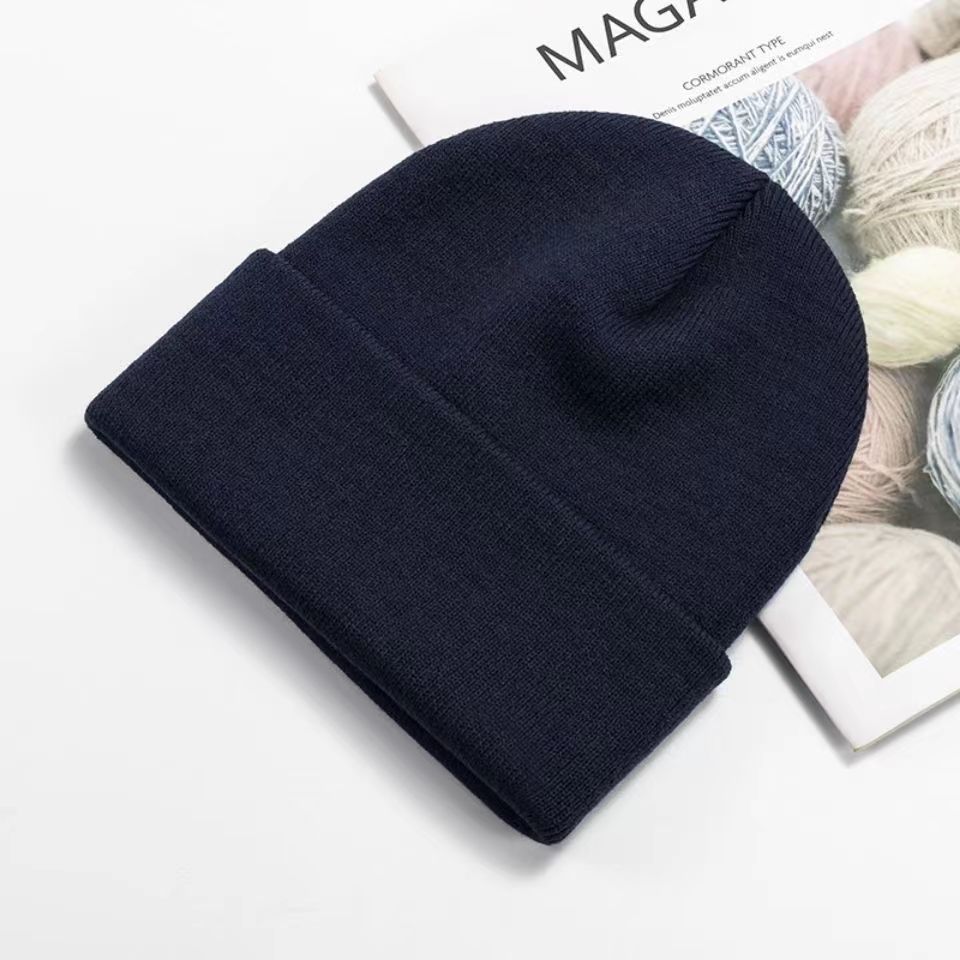 1723986532239180.jpg christmas beanie (1).jpg
