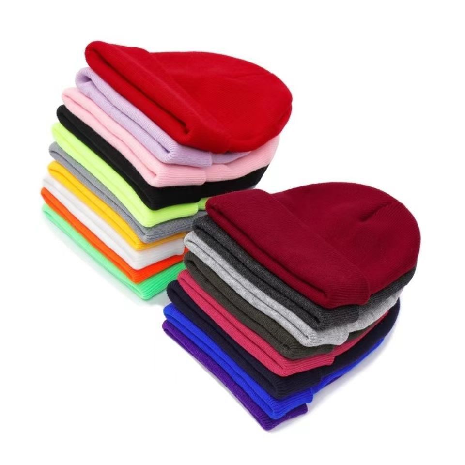 1723986536174413.jpg christmas beanie (12).jpg