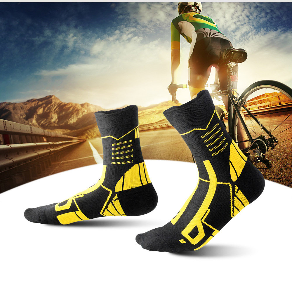 1729600547808234.jpg sport socks (2).jpg